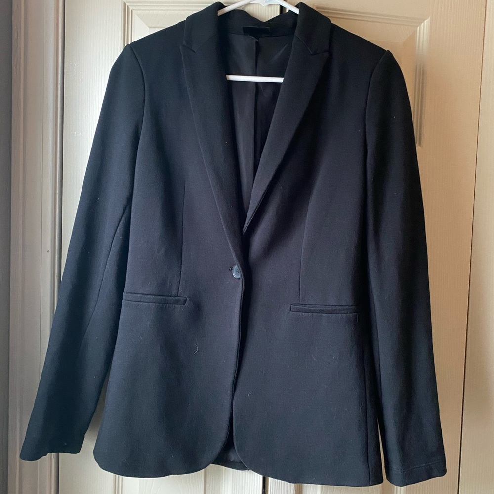 Black Blazer
